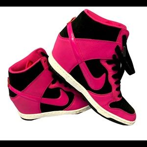 Nike Dunk Sky High  Wedge Sneaker